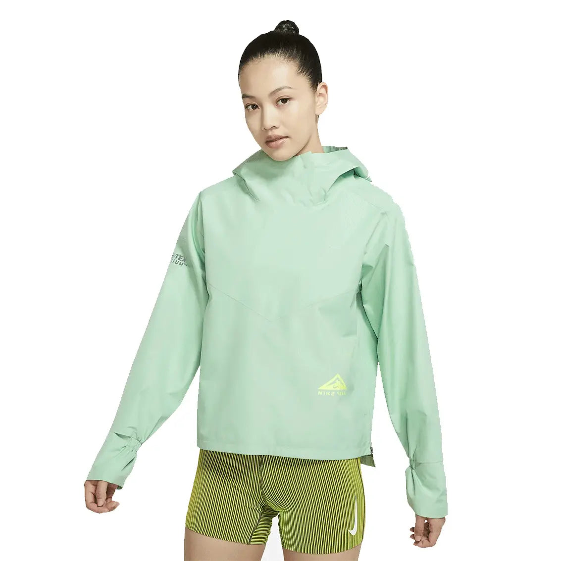 Green nike deals jacket women's