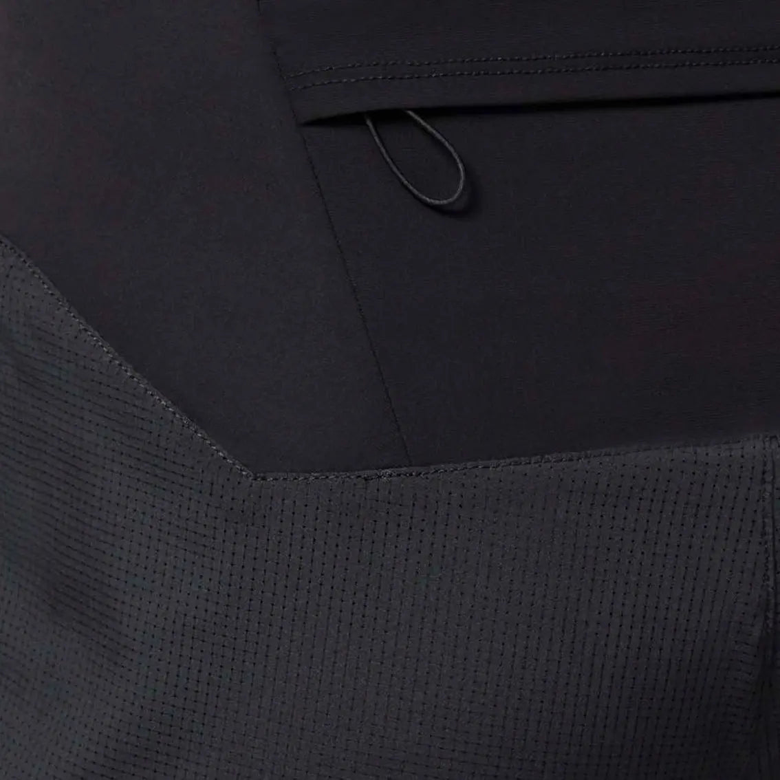 Mens On Running 7 Inch Lightweight Shorts