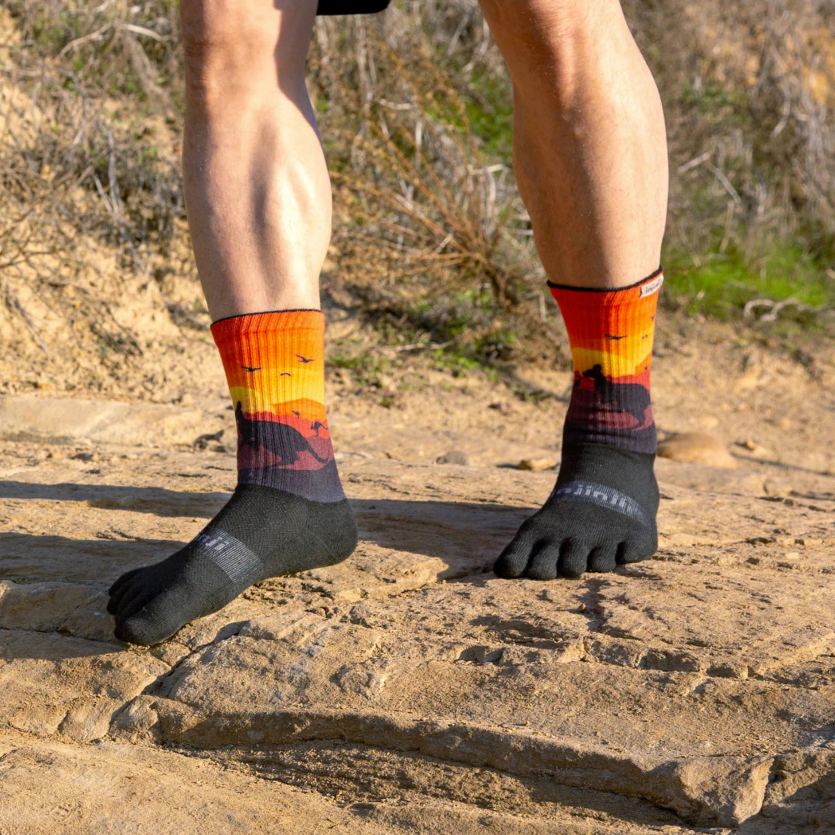 Mens Injinji Trail Midweight Crew Socks - Australiana Designed