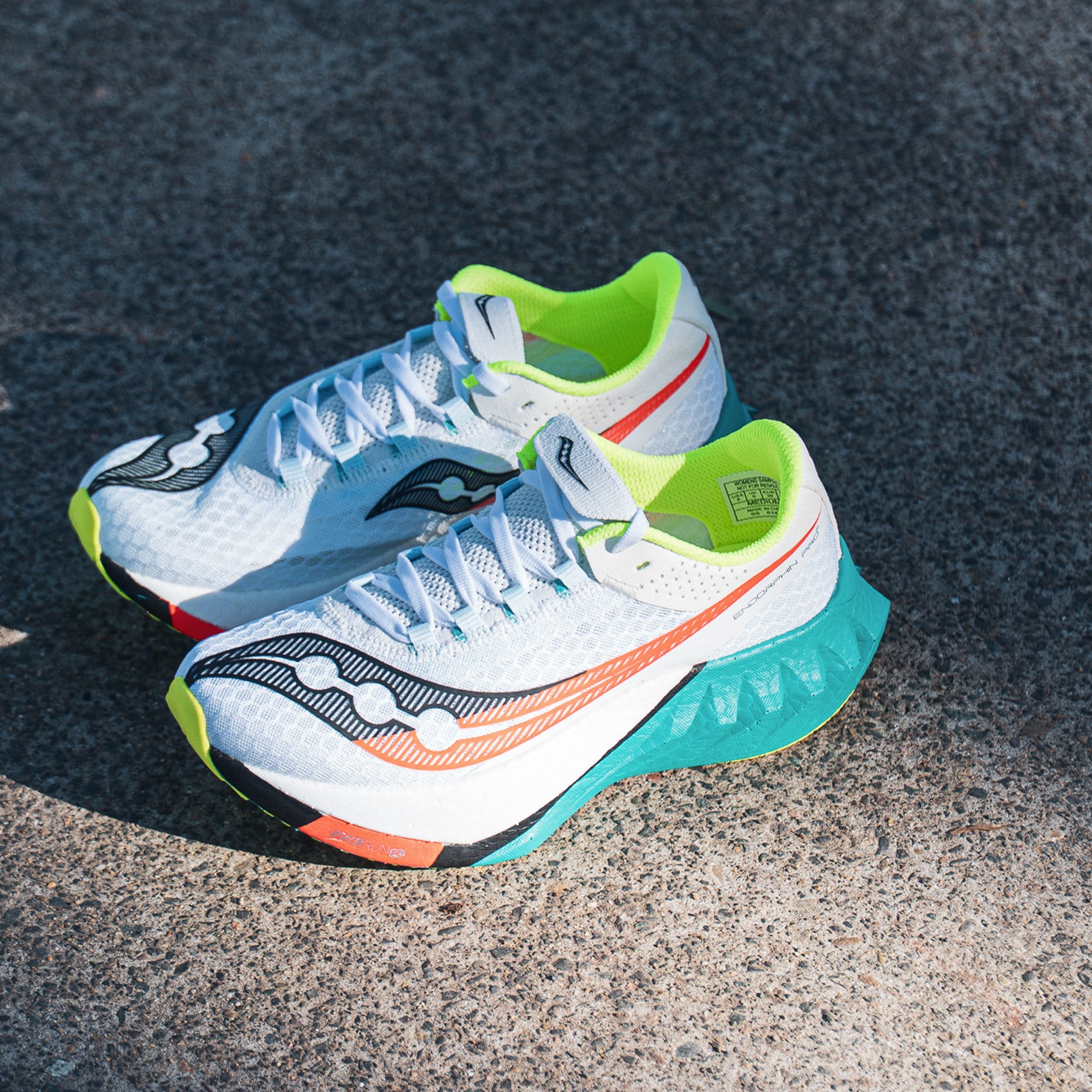 Womens Saucony Endorphin Pro 4