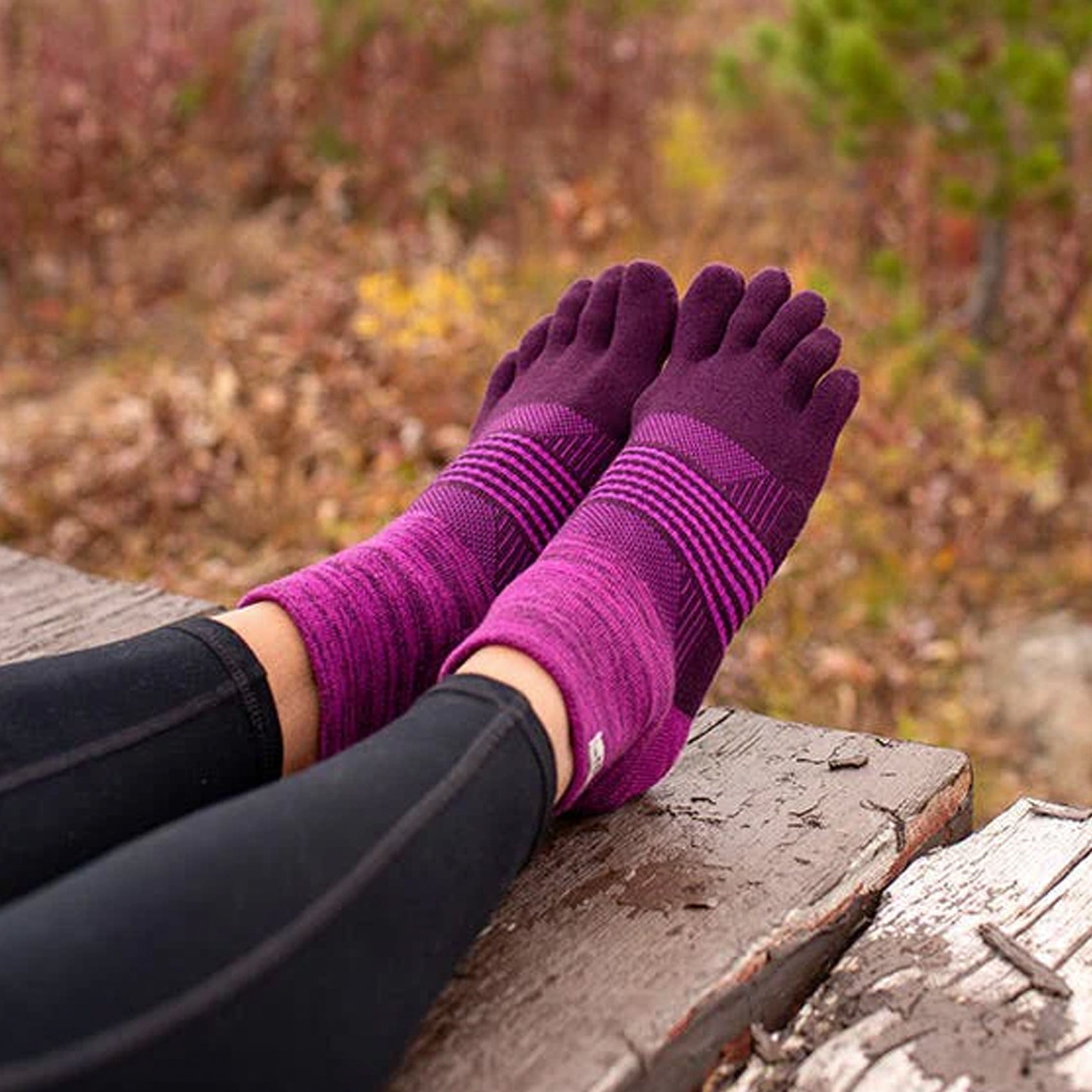 Womens Injinji Performance Trail Midweight Crew Socks